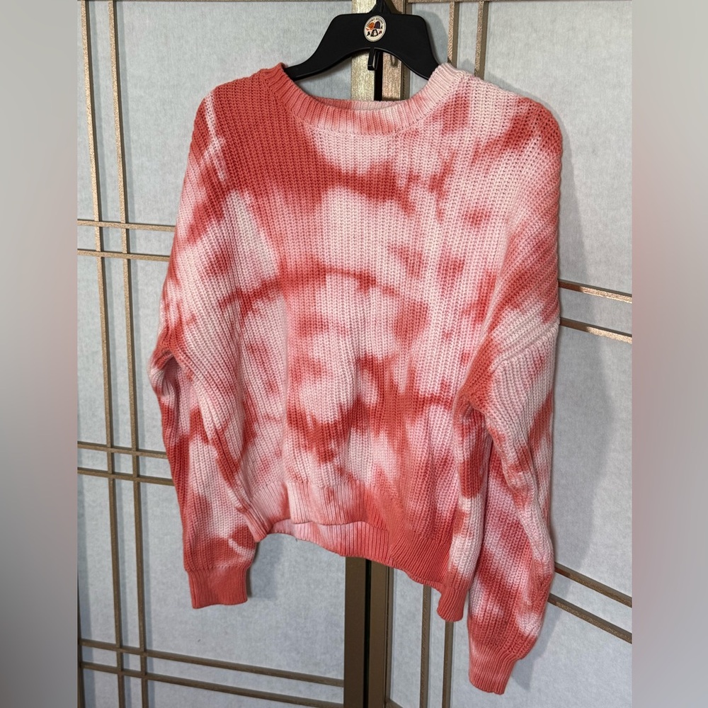 Freshman 1996 Coral and Cream Knit Sweater